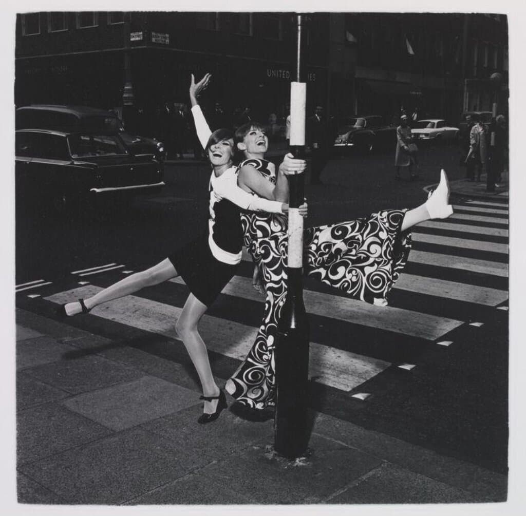 Fashion shoot for <i>Vogue</i> (1968)