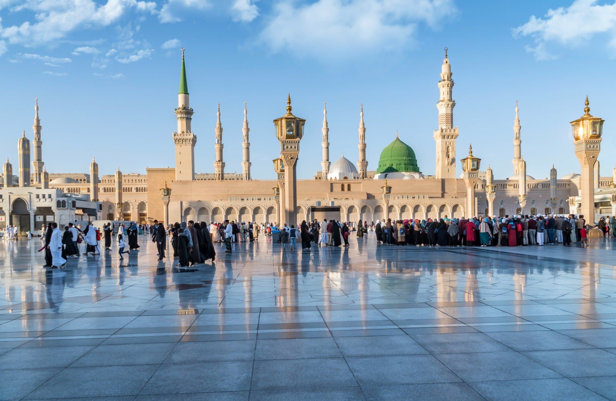 al-madinah.jpg