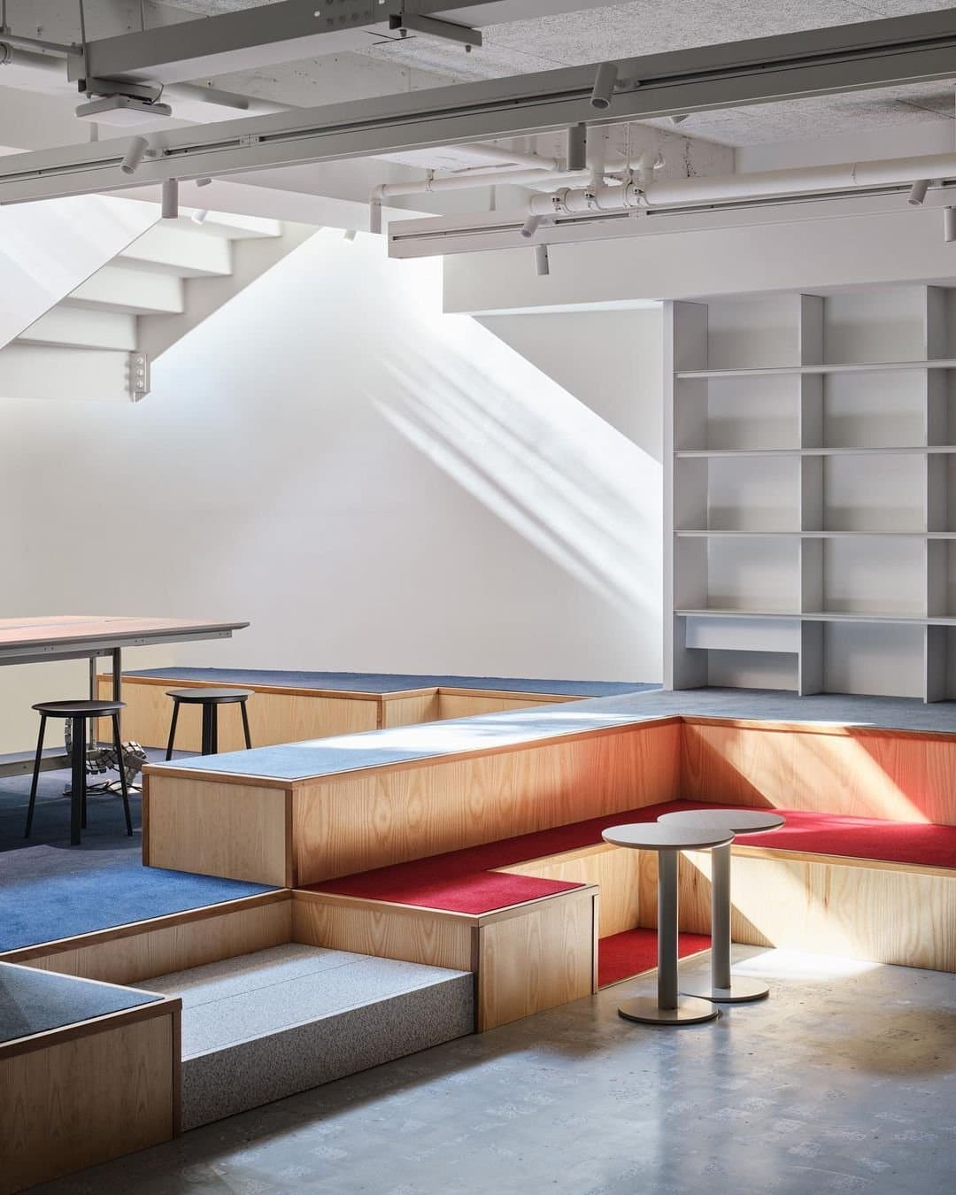 LibLab / mundoehoje, prdtv company, commongood studio, koo partner.
photo by kimdonggyu, leedongwoong