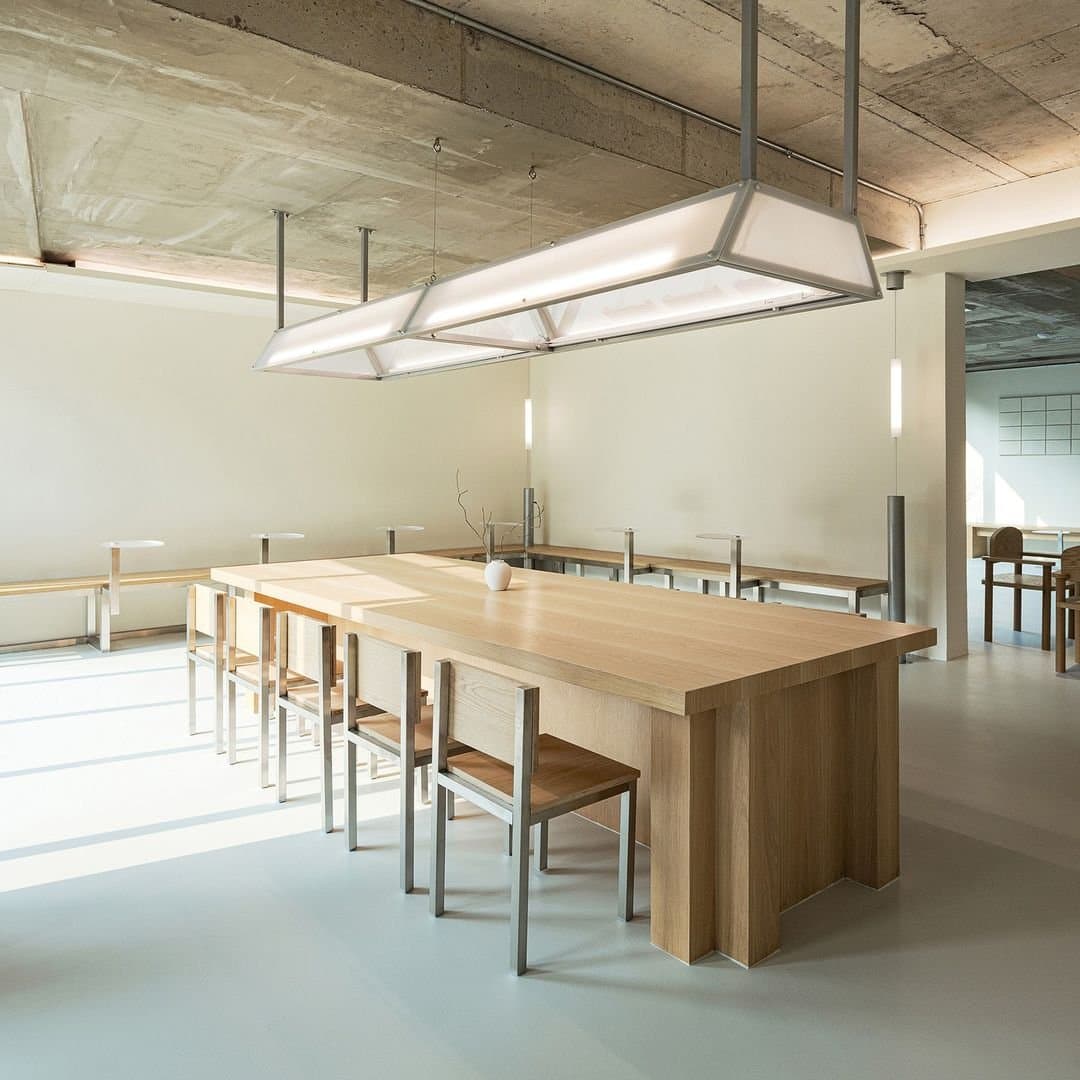 THE VILLA AVANCE, 2023

Space Directing: Hyun gu Hwang
Furniture, lighting: Min jeong Kang
Photography: Yong joon Choi

@tum...