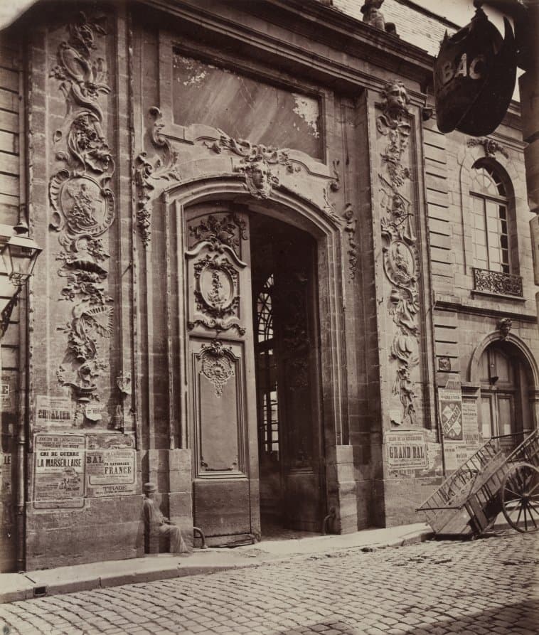 Street in Dijon (before 1870)